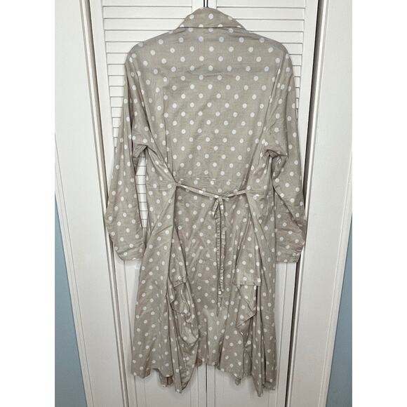 Krista Larson Taupe Polka-dot Pinwheel Dress, One Size - Picture 4 of 6